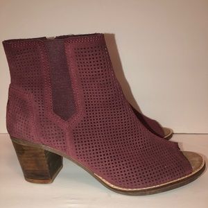TOMS Majorca Peep Toe Perforated Booties 7.5